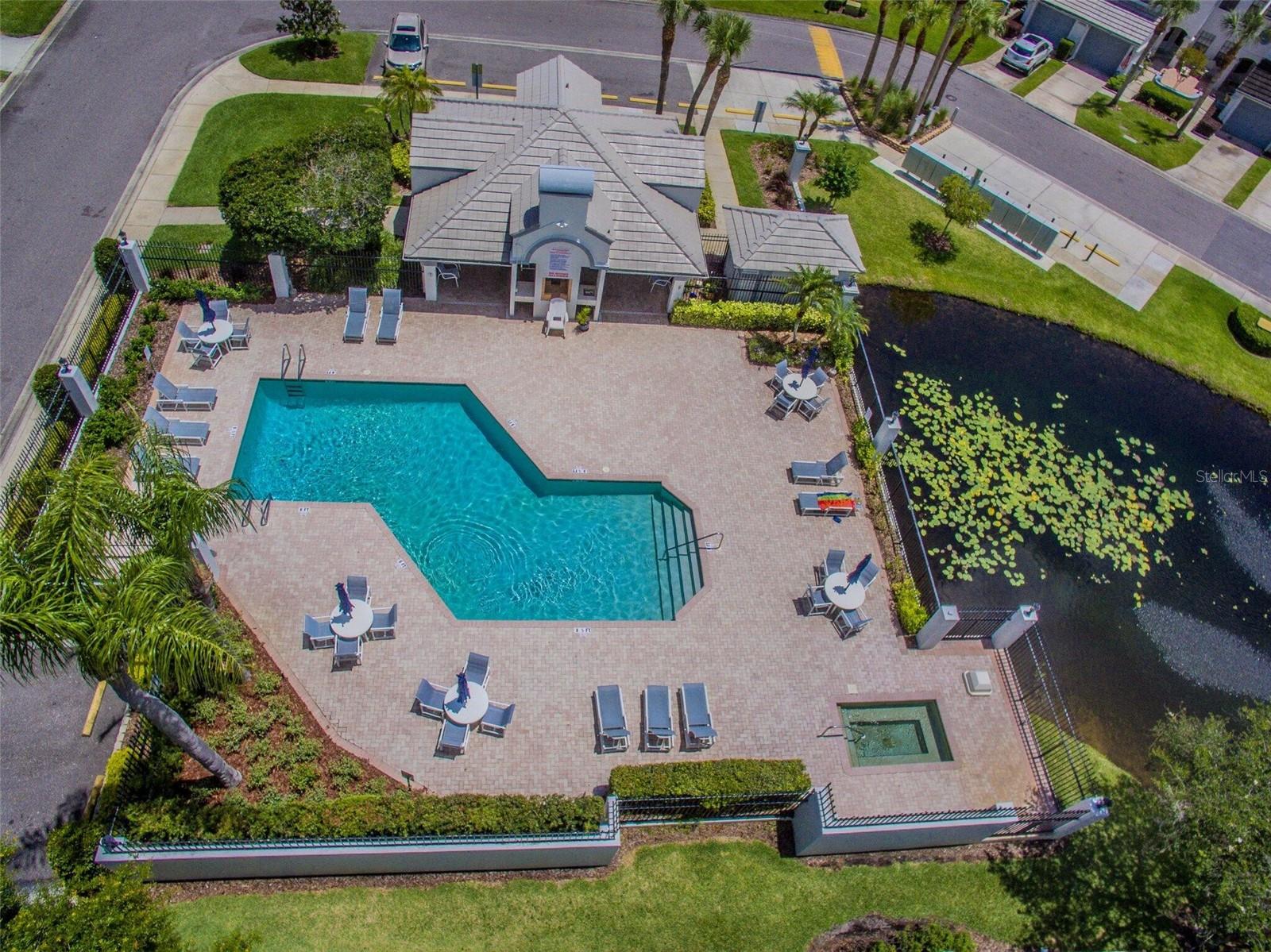 4239 BRENTWOOD PARK CIR