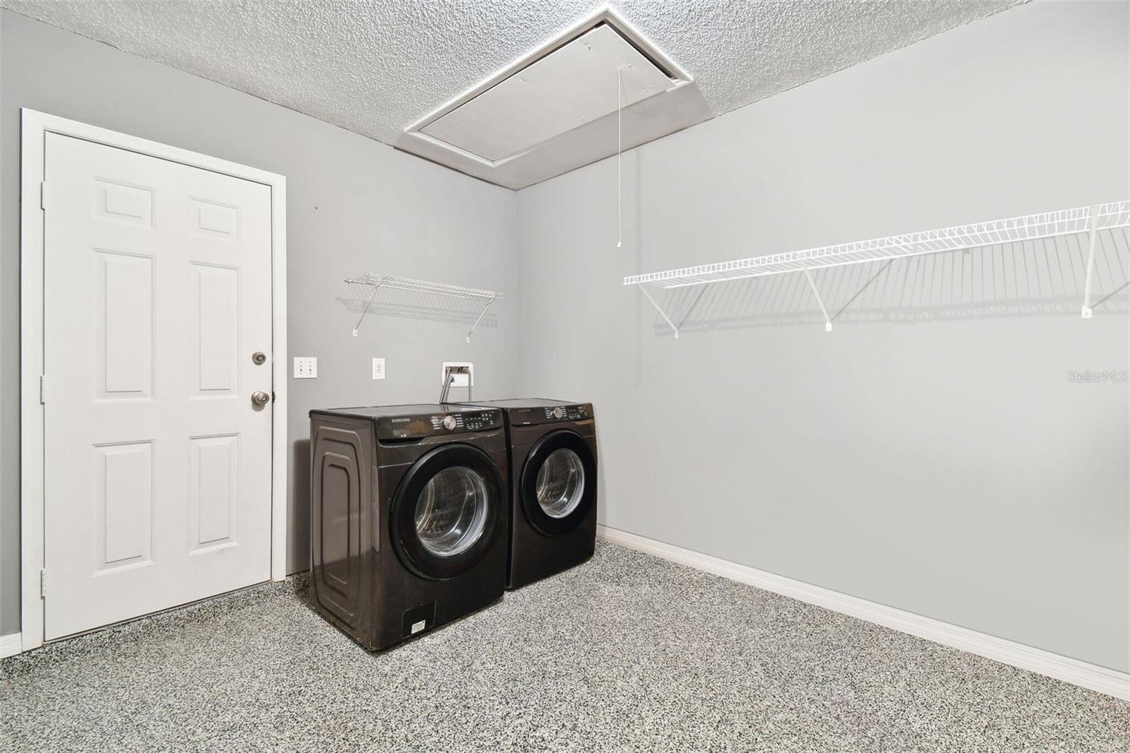 4239 BRENTWOOD PARK CIR