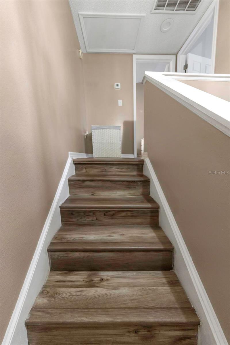 4239 BRENTWOOD PARK CIR