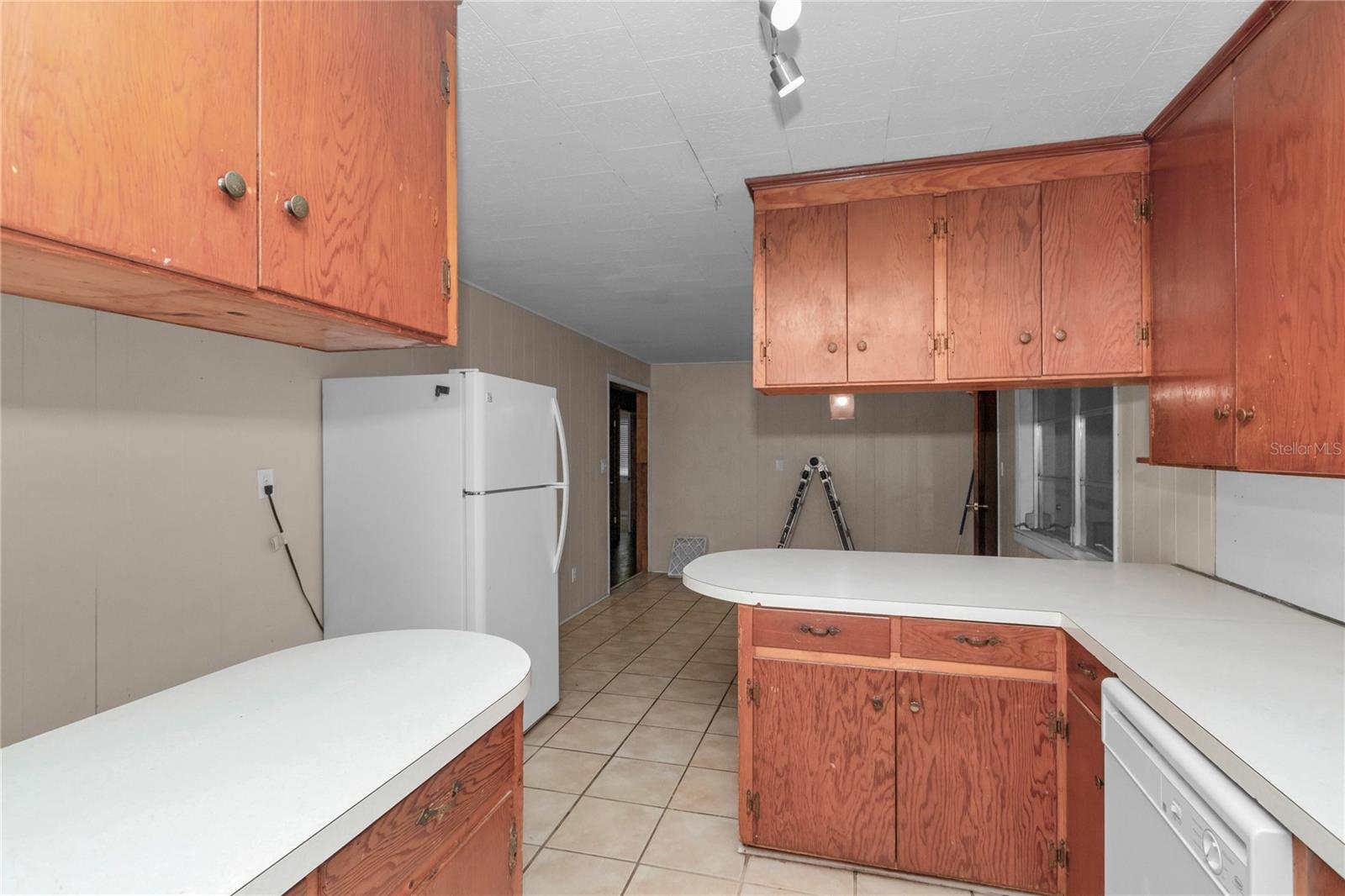 1753 NW 44TH ST