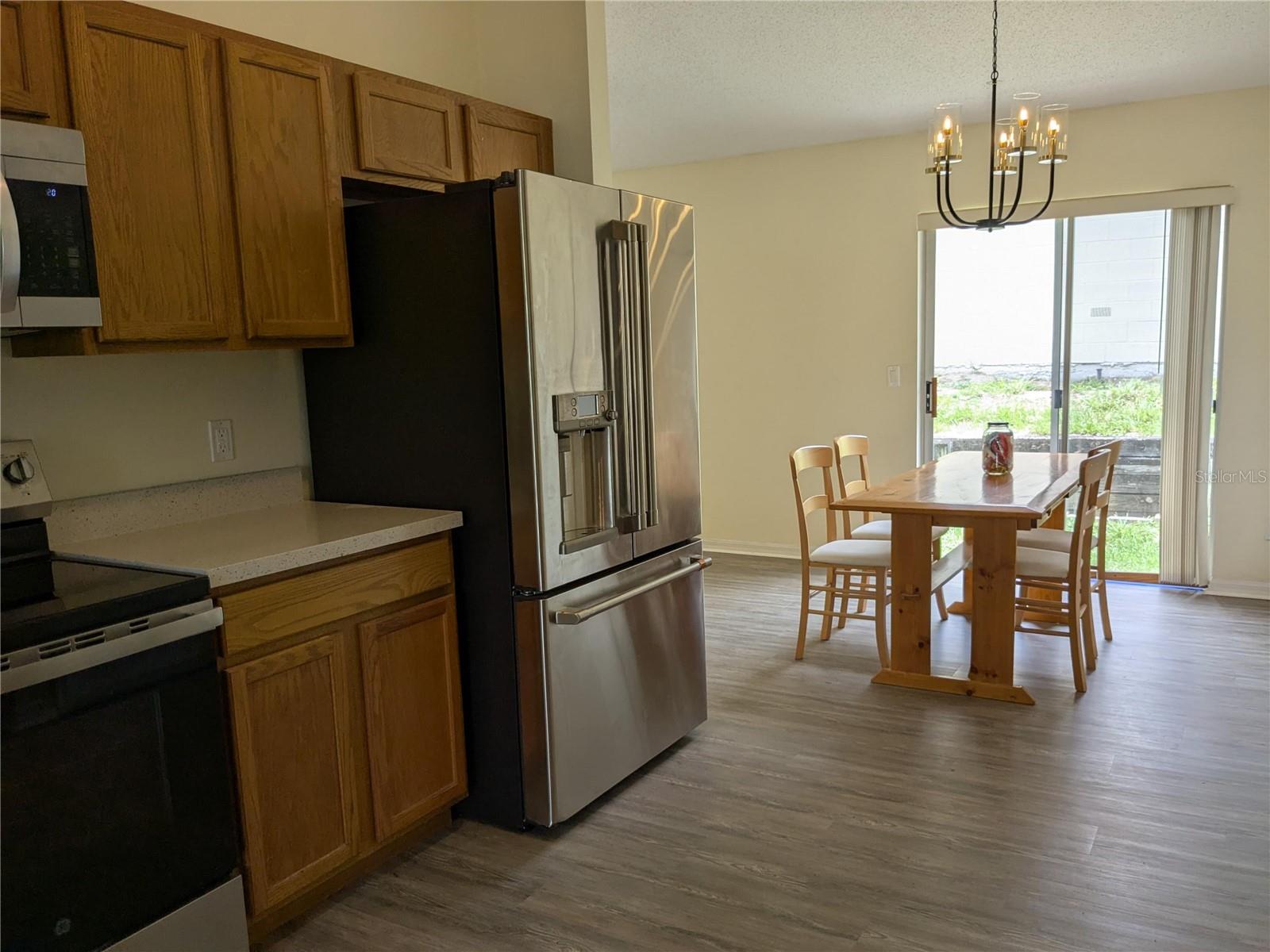 1027 SHEELER HILLS DR