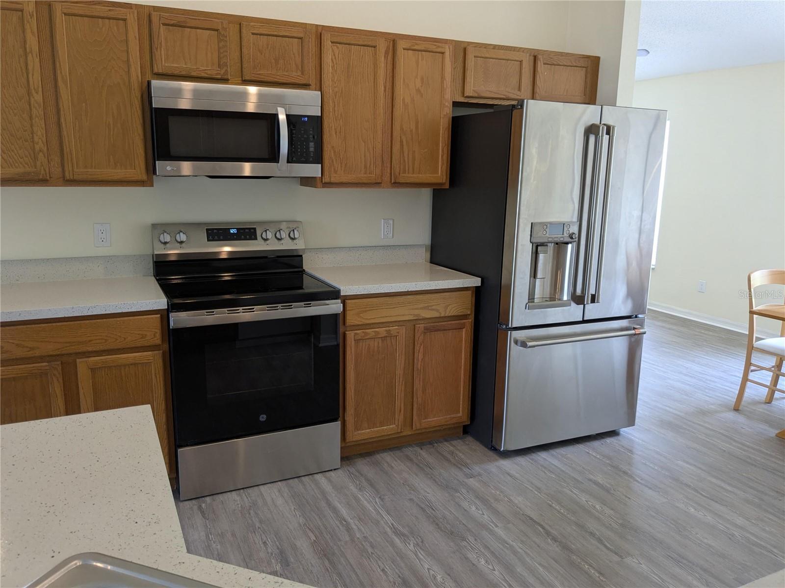 1027 SHEELER HILLS DR