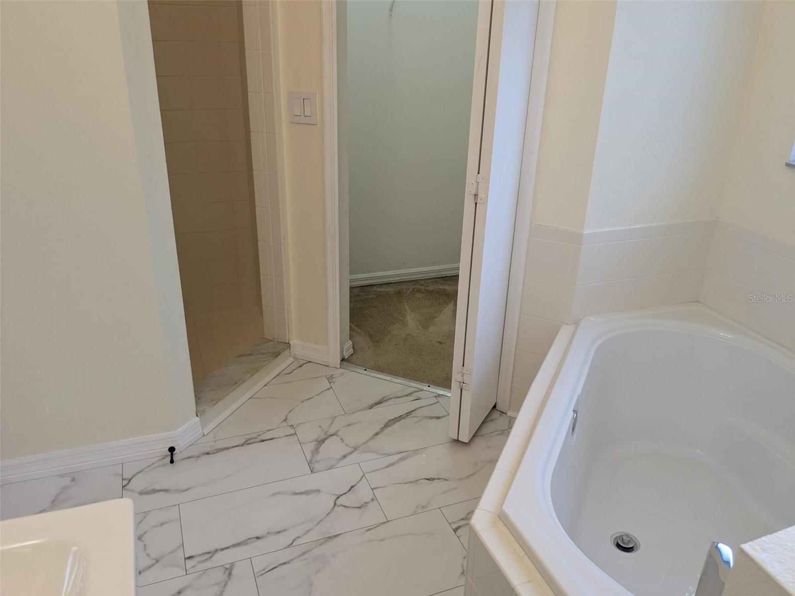 1027 SHEELER HILLS DR