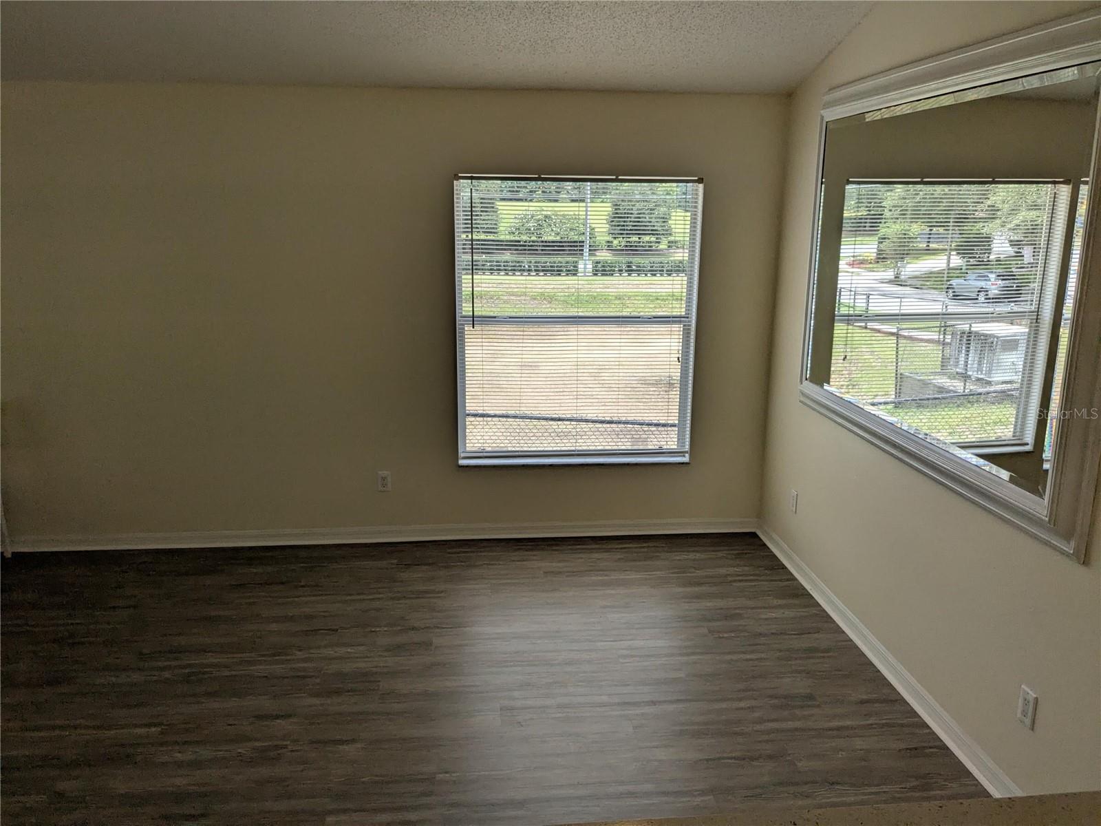 1027 SHEELER HILLS DR