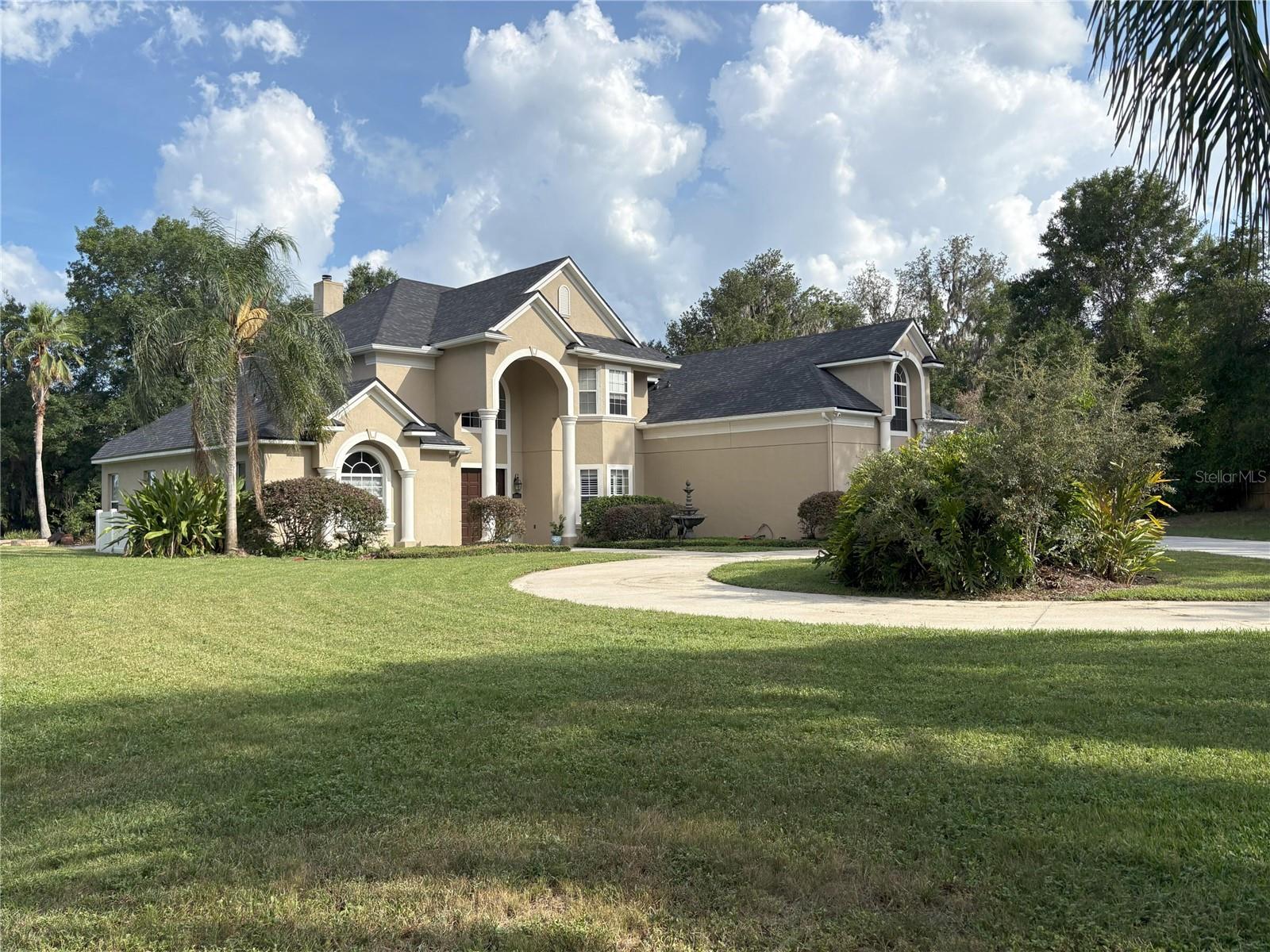 1865 S TANNER CT