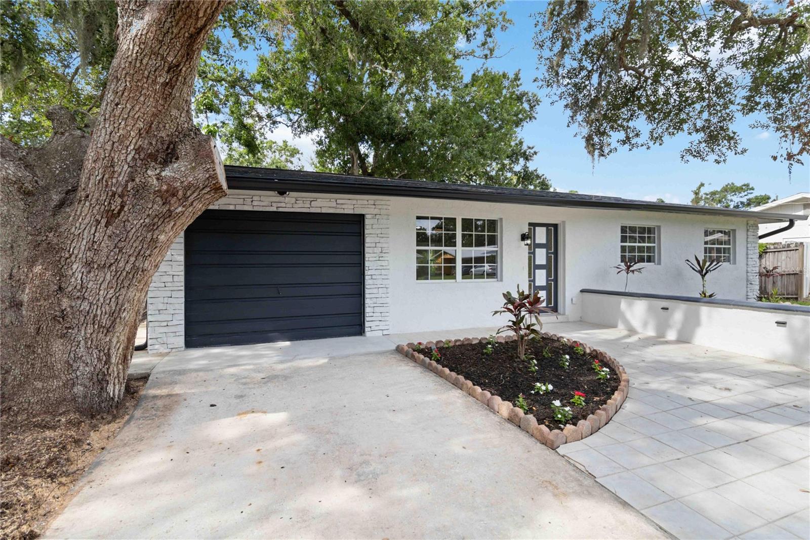 4970 BROOKMEADE DR