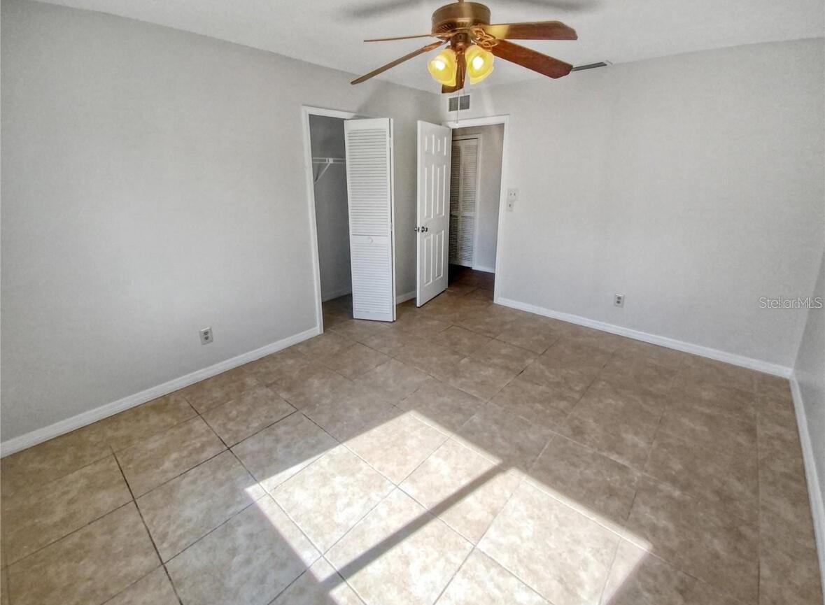 5924 LANTERN CT