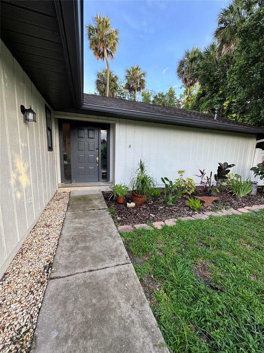 5924 LANTERN CT
