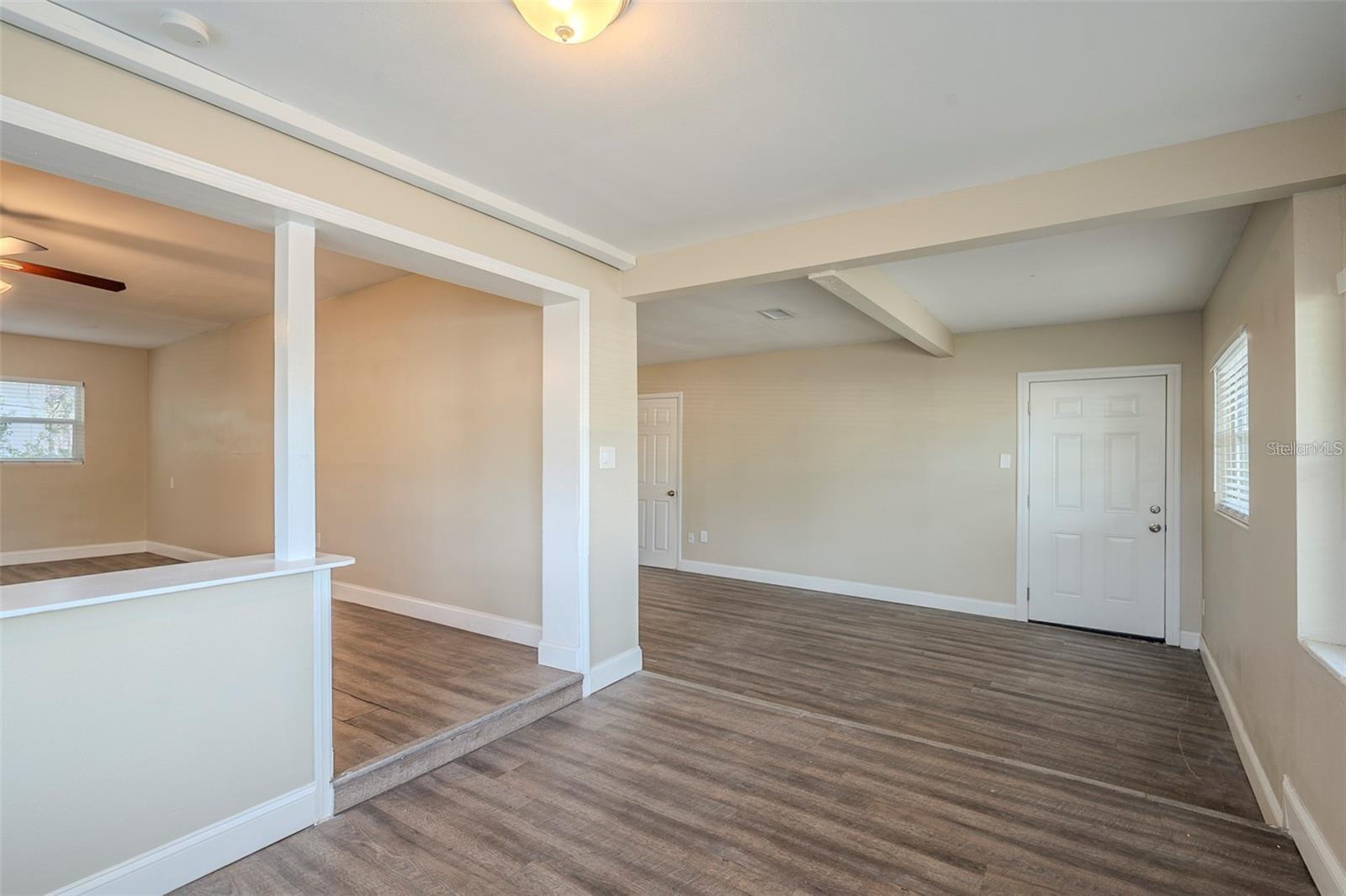 5624 BALBOA DR
