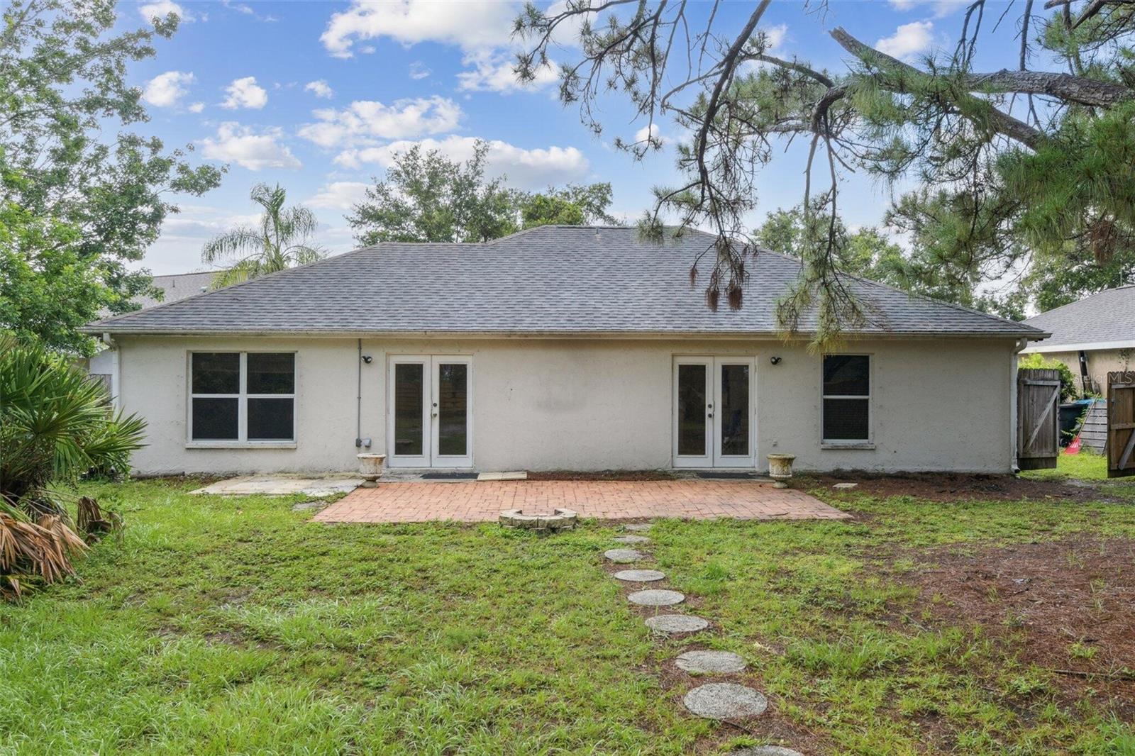 1849 WOOD HOLLOW CT