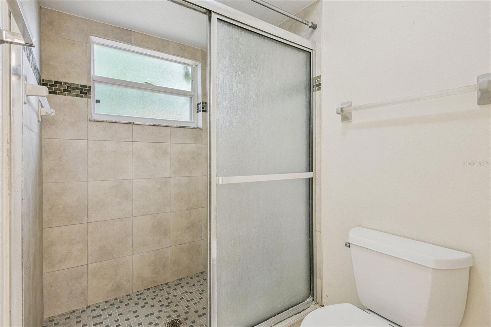 1849 WOOD HOLLOW CT