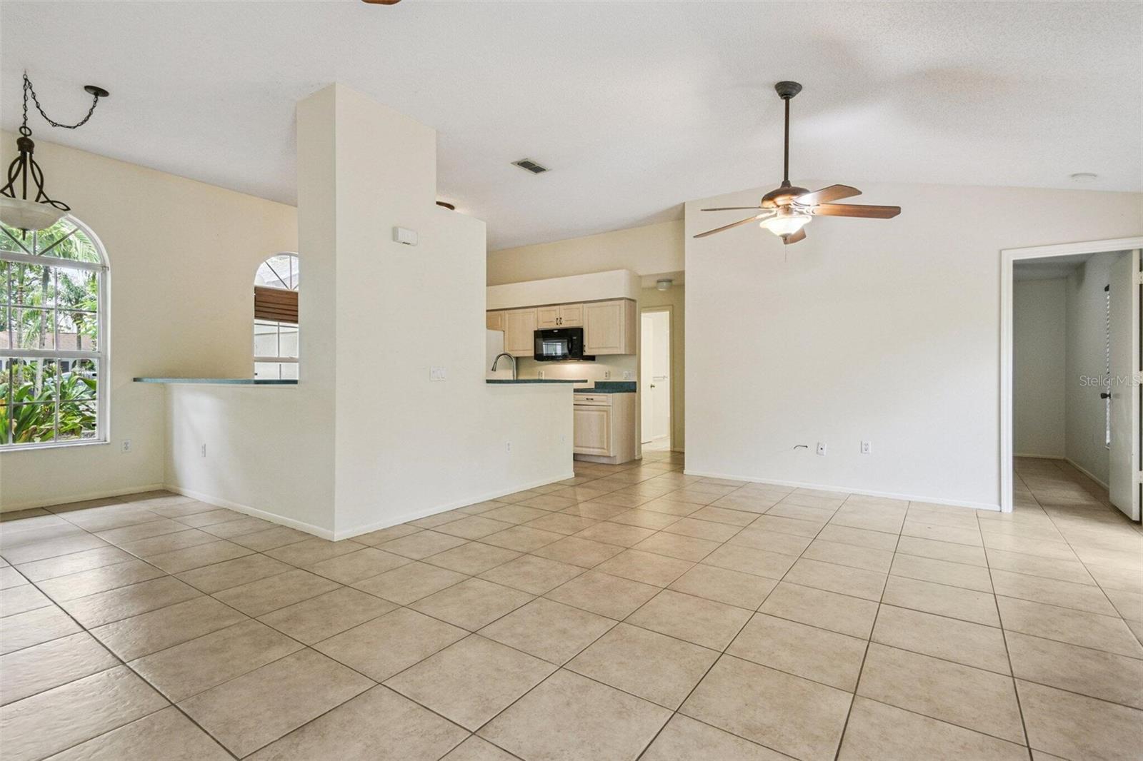 1849 WOOD HOLLOW CT