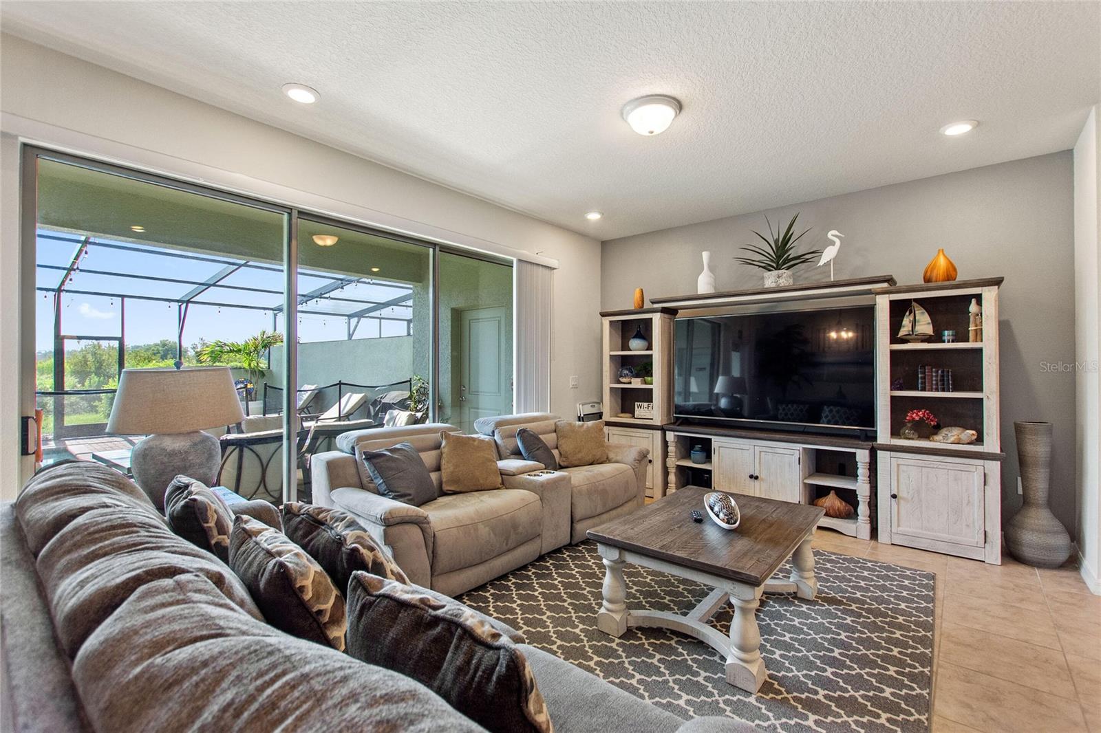 4607 TERRASONESTA DR