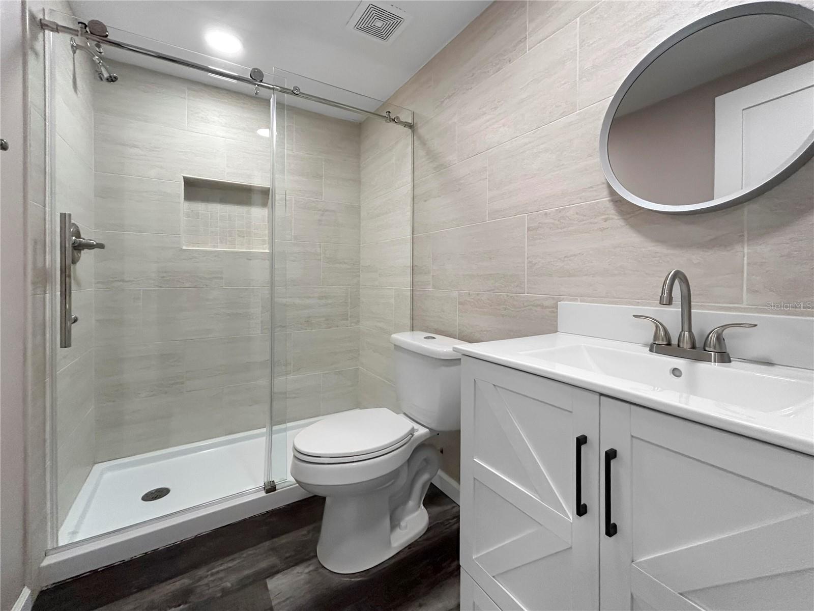152 MARINA DEL REY CT