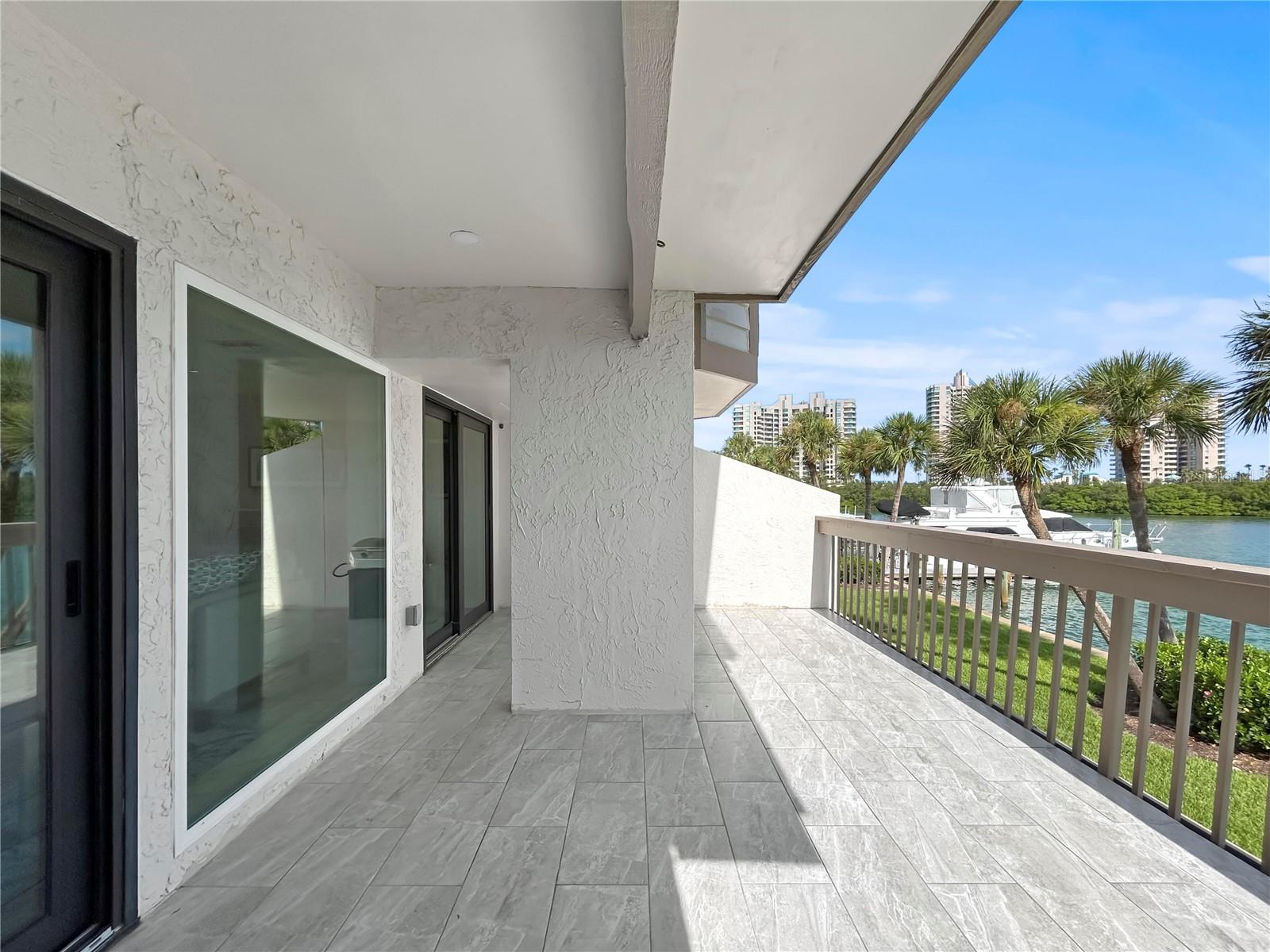 152 MARINA DEL REY CT