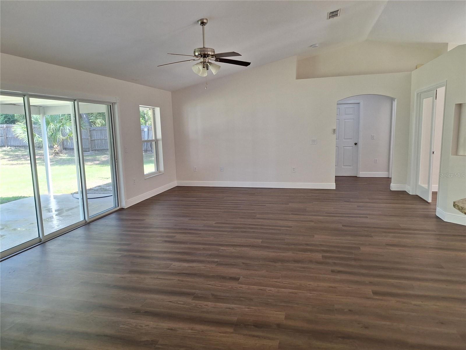 15125 CAROLINA DOVE RD