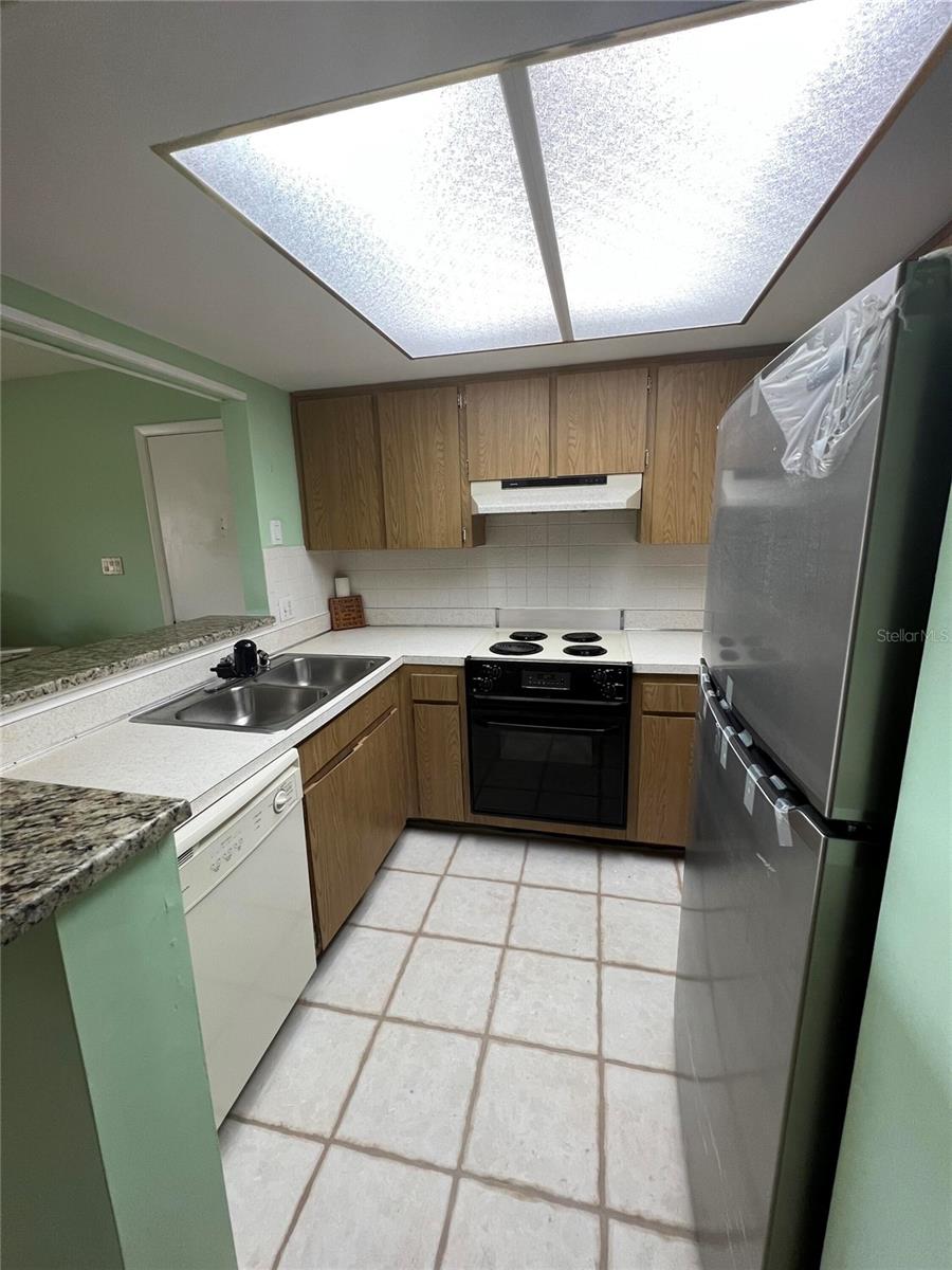 4754 MARINE PKWY #202