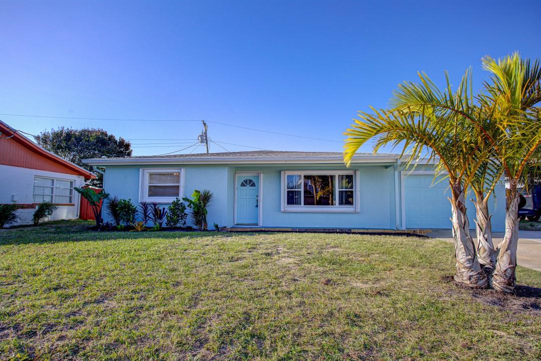 22 PLAZA DR
