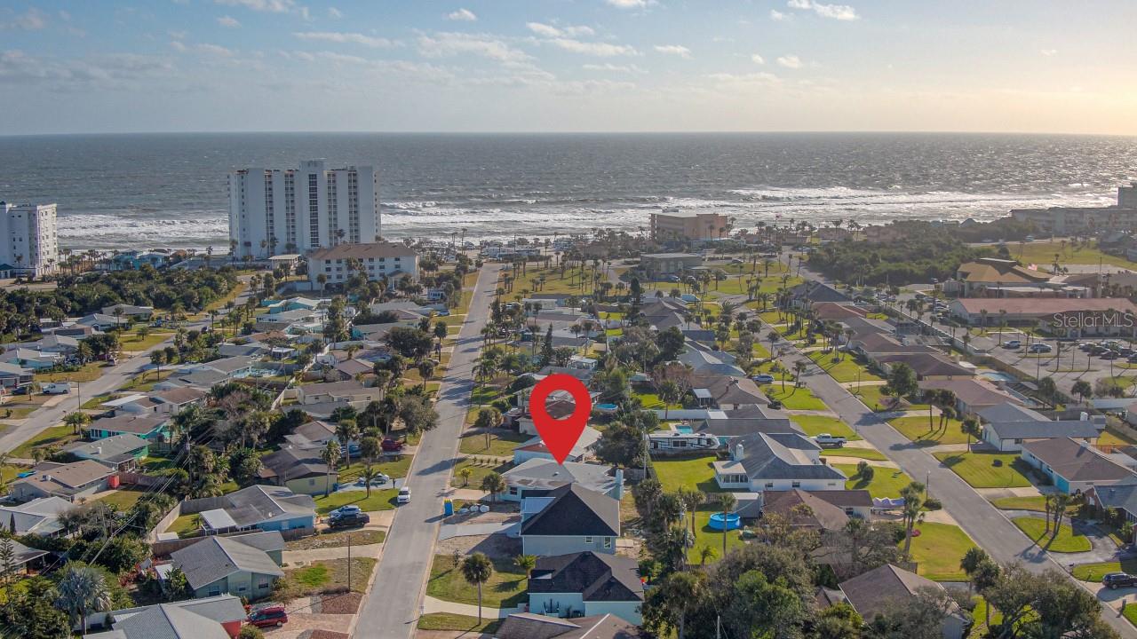 22 PLAZA DR