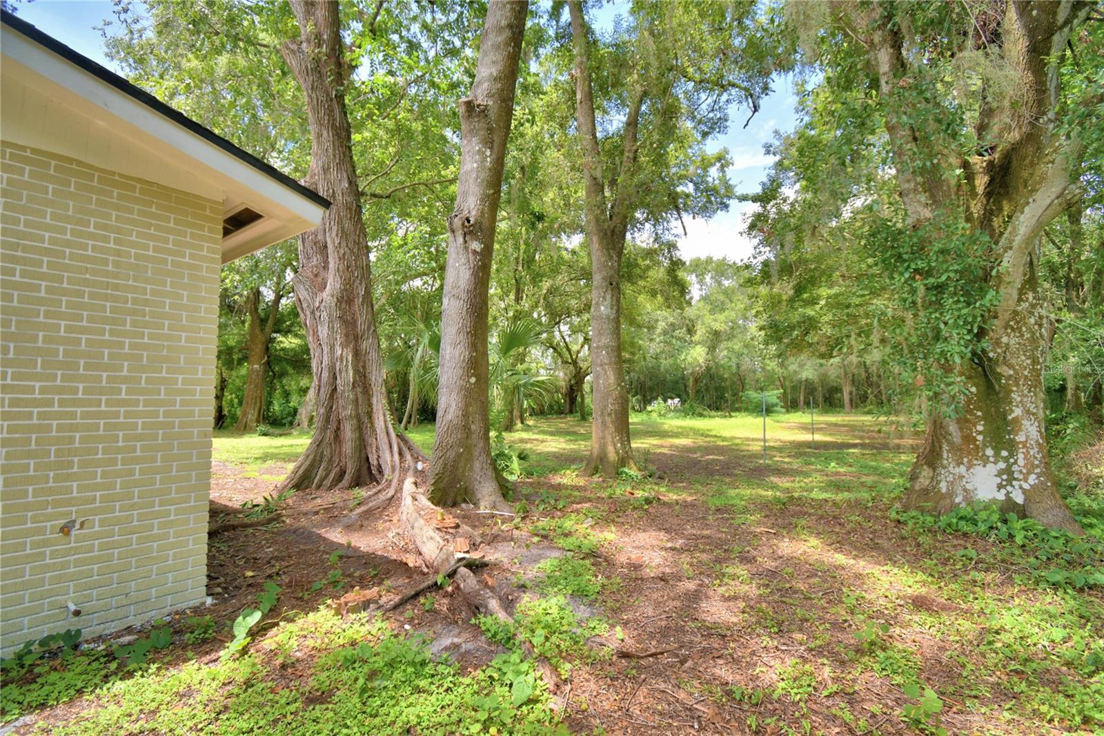 902 PALMER RD