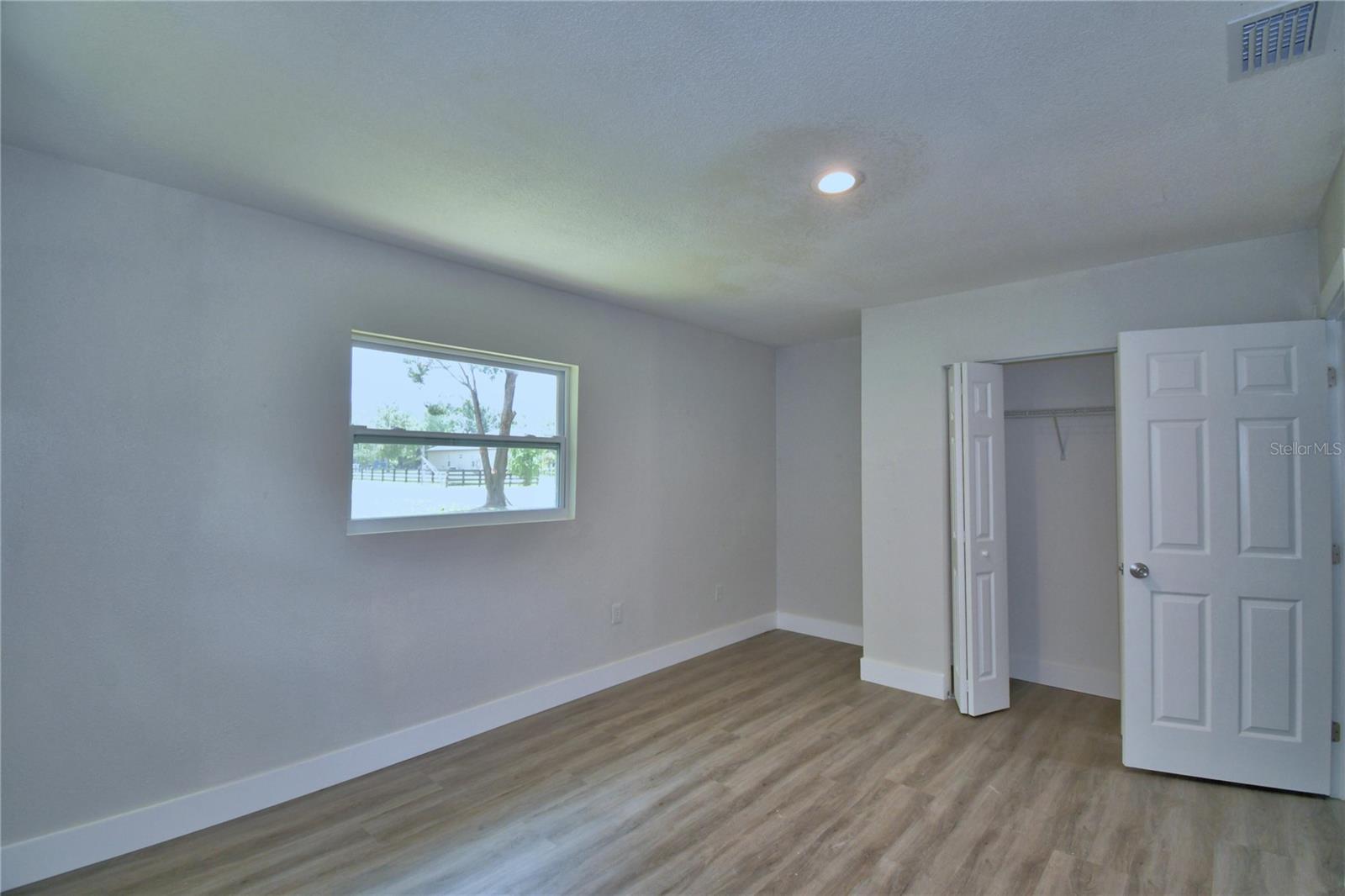 902 PALMER RD