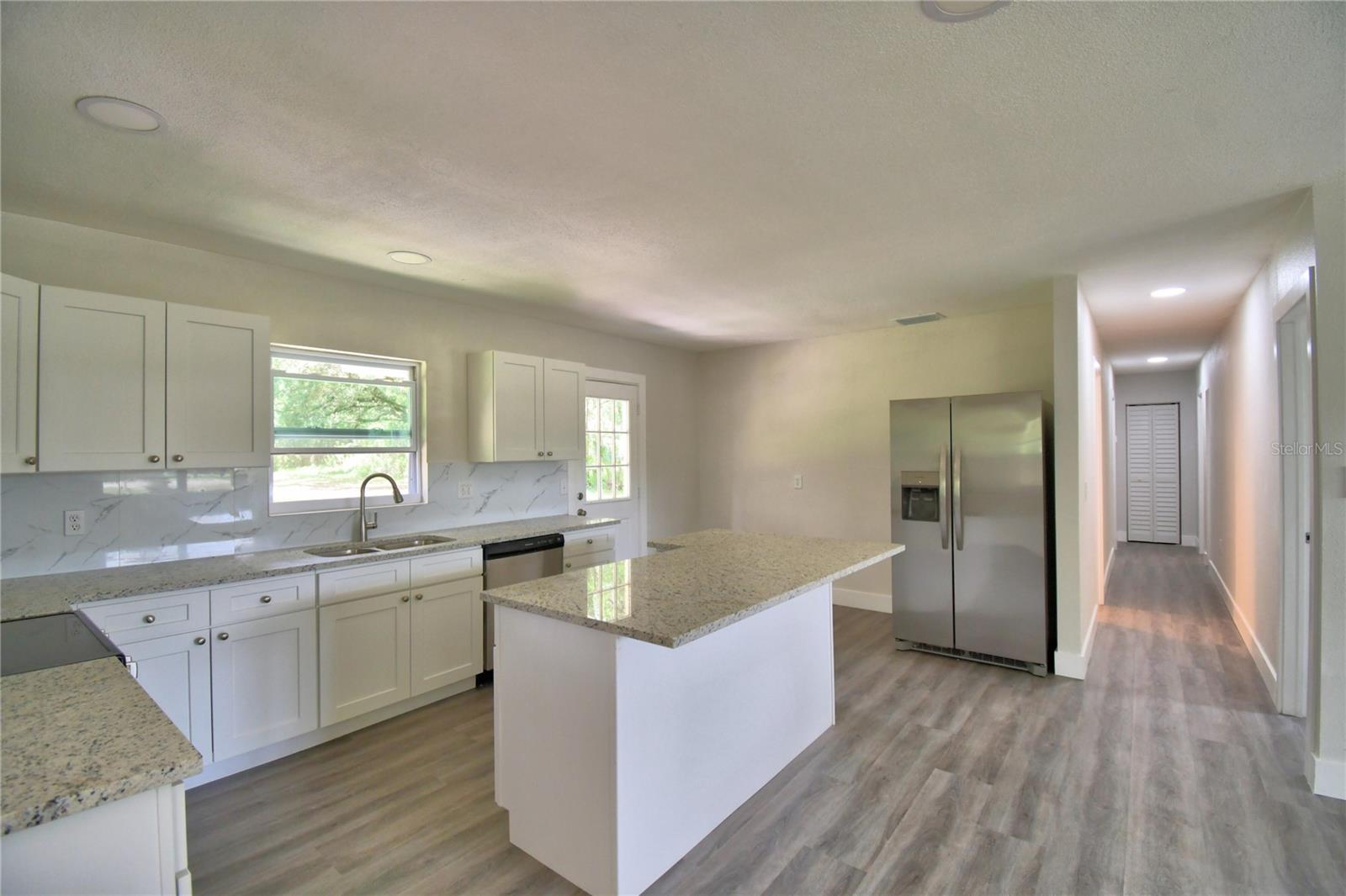 902 PALMER RD