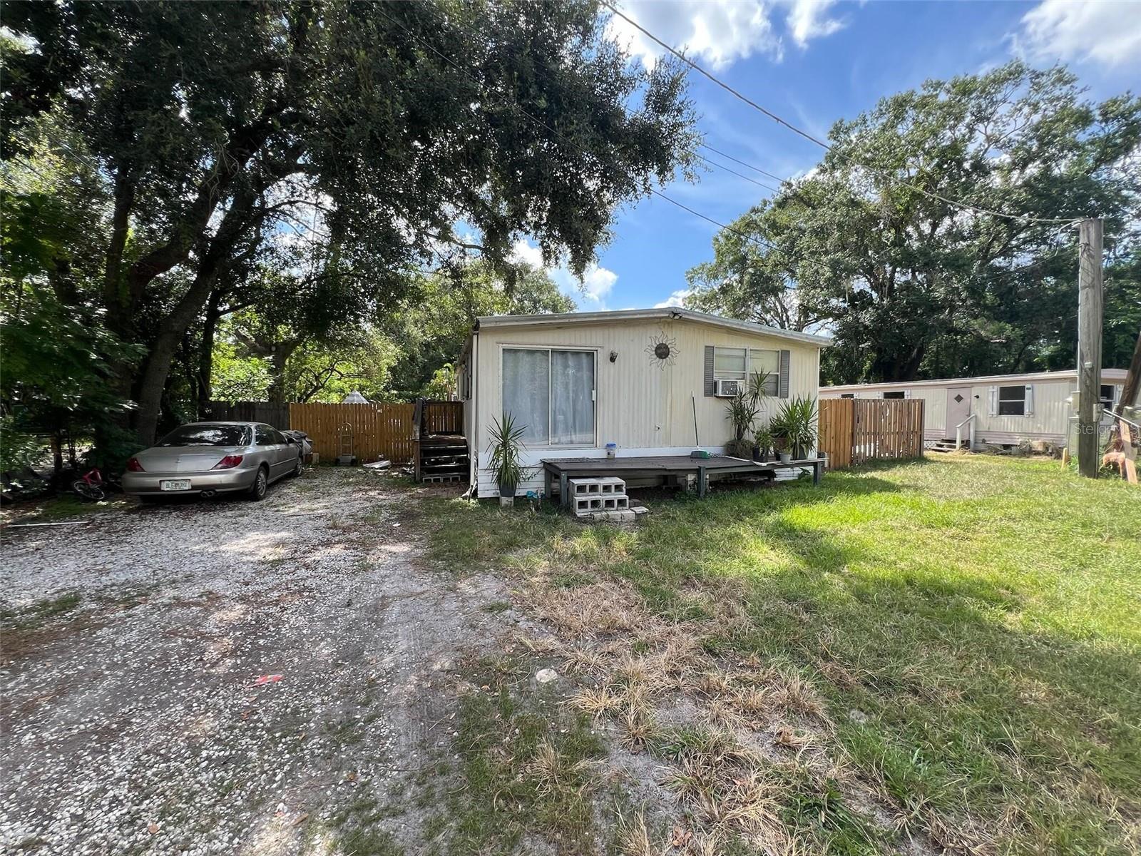 18302 CROOKED LN