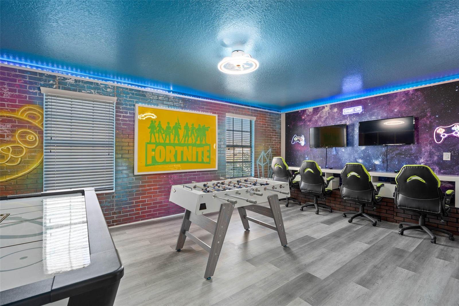 1425 WEXFORD WAY