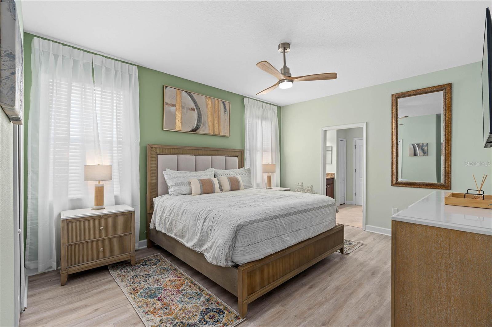 1453 BELLE TERRE RD