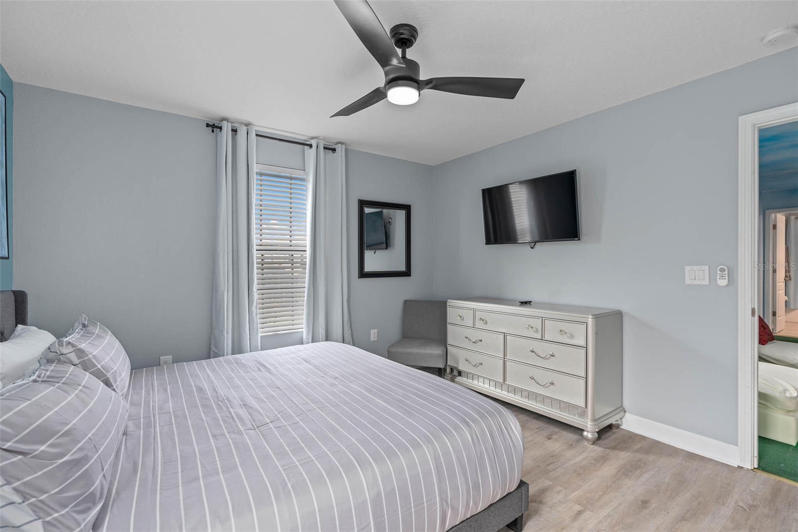 1453 BELLE TERRE RD