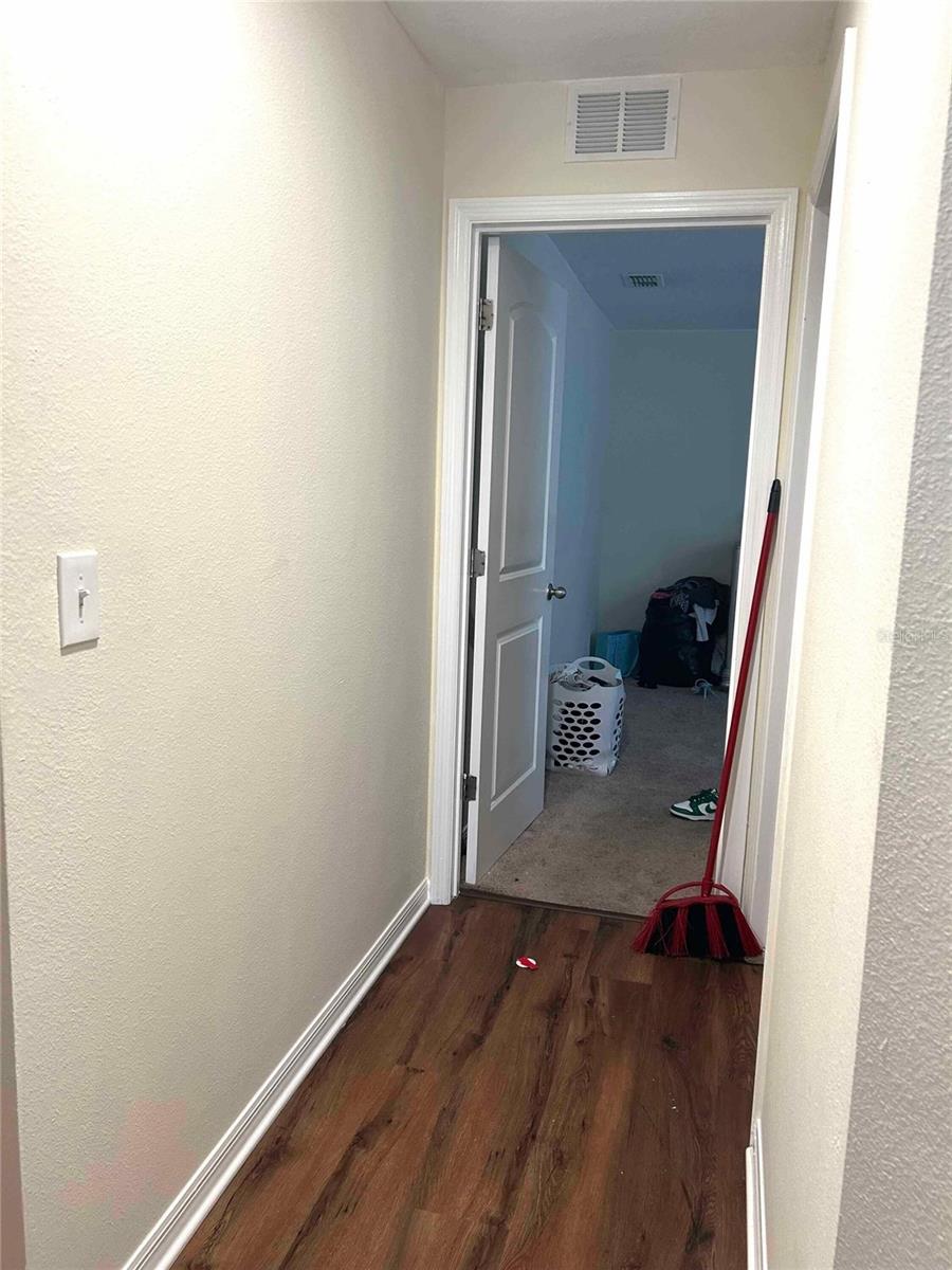 519 DELTA AVE
