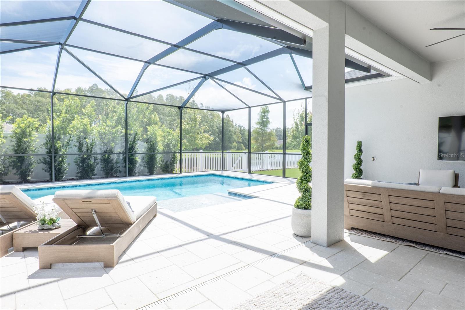 7504 ASHBROOKE PINE LOOP