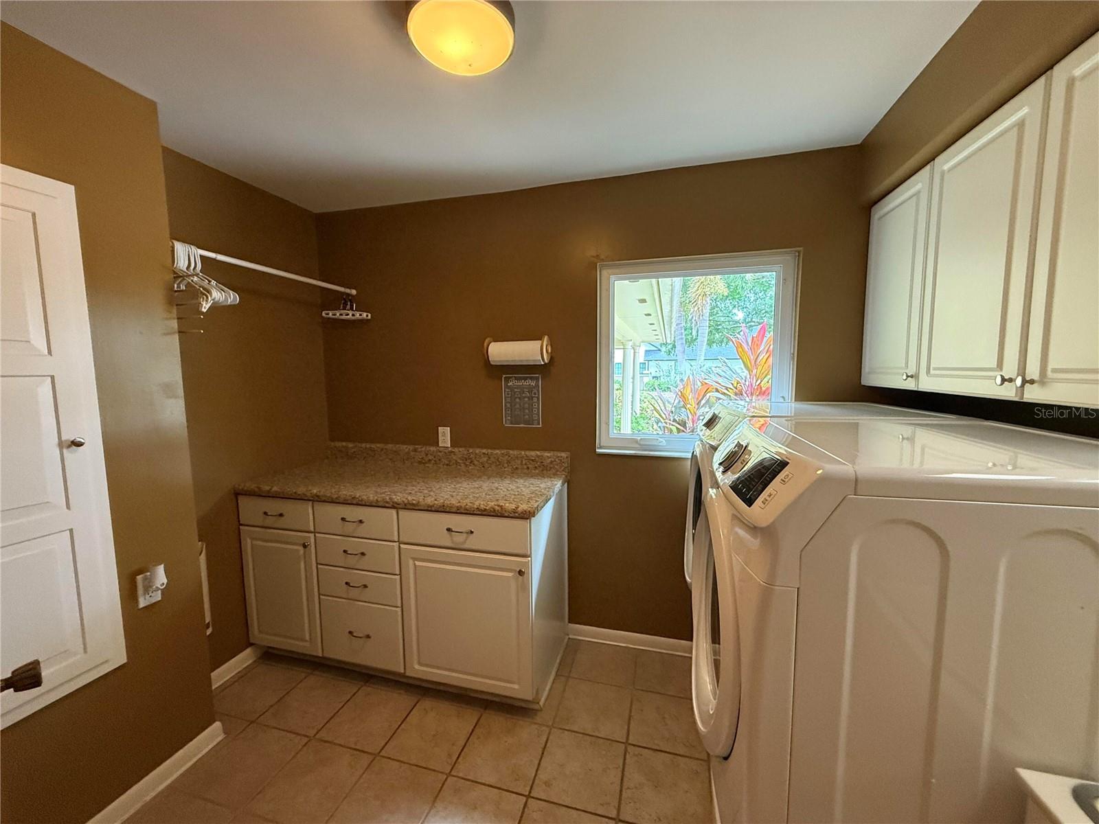 8932 ROYAL BIRKDALE LN