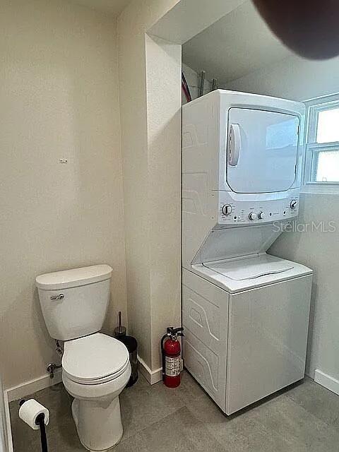 2117 PALM TER