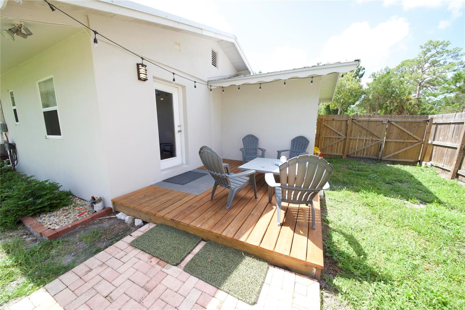 2117 PALM TER