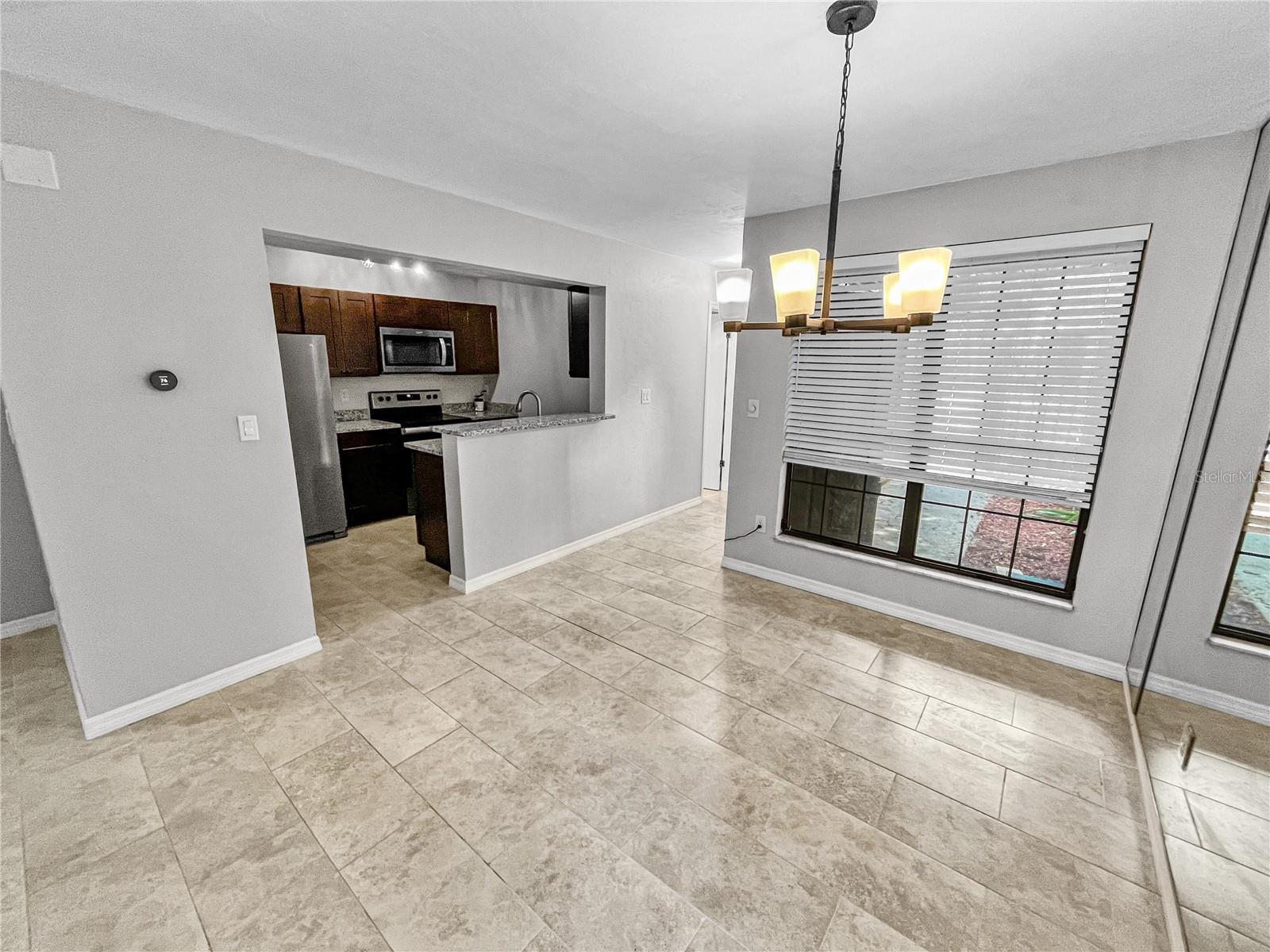 5530 SW 8TH PL