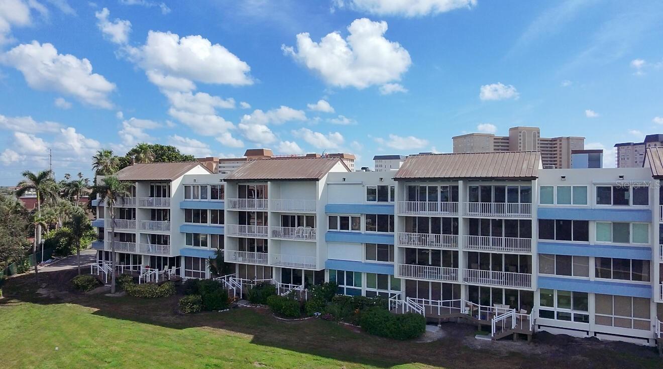 5151 ISLA KEY BLVD S #418