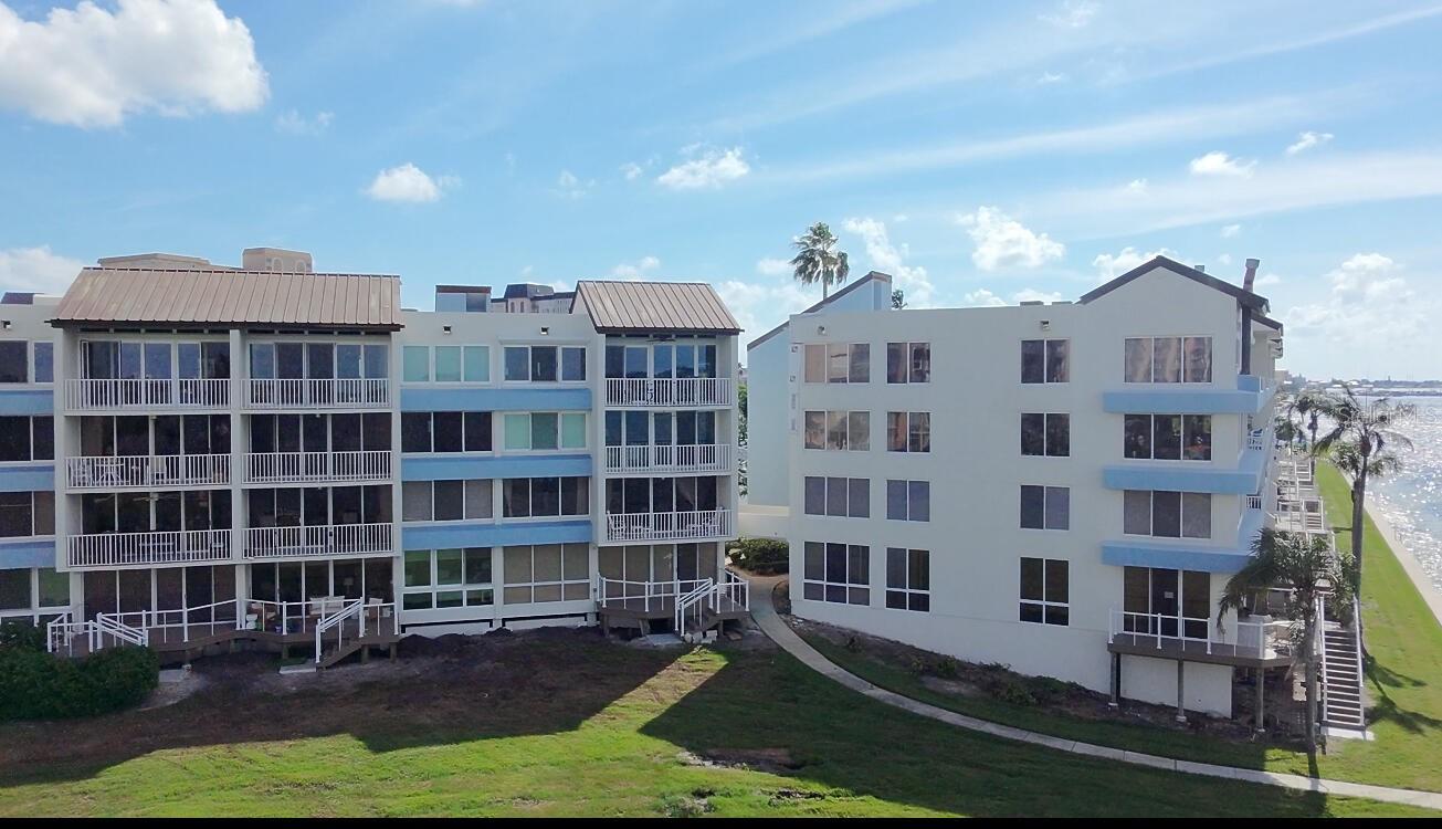 5151 ISLA KEY BLVD S #418