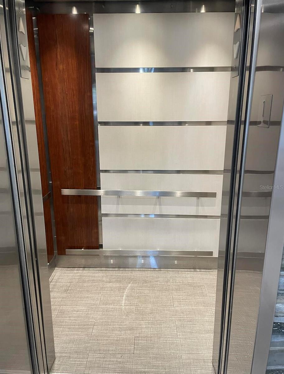 101 S GULFSTREAM AVE #10B