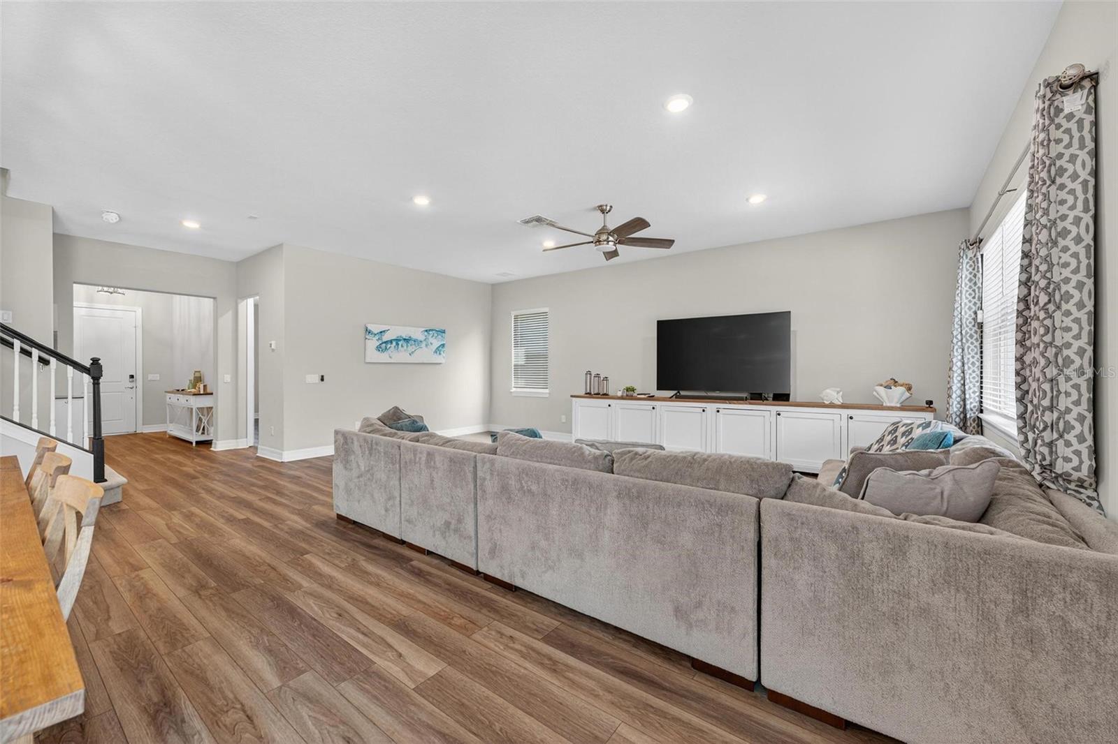 328 ISLAND SOUND CT