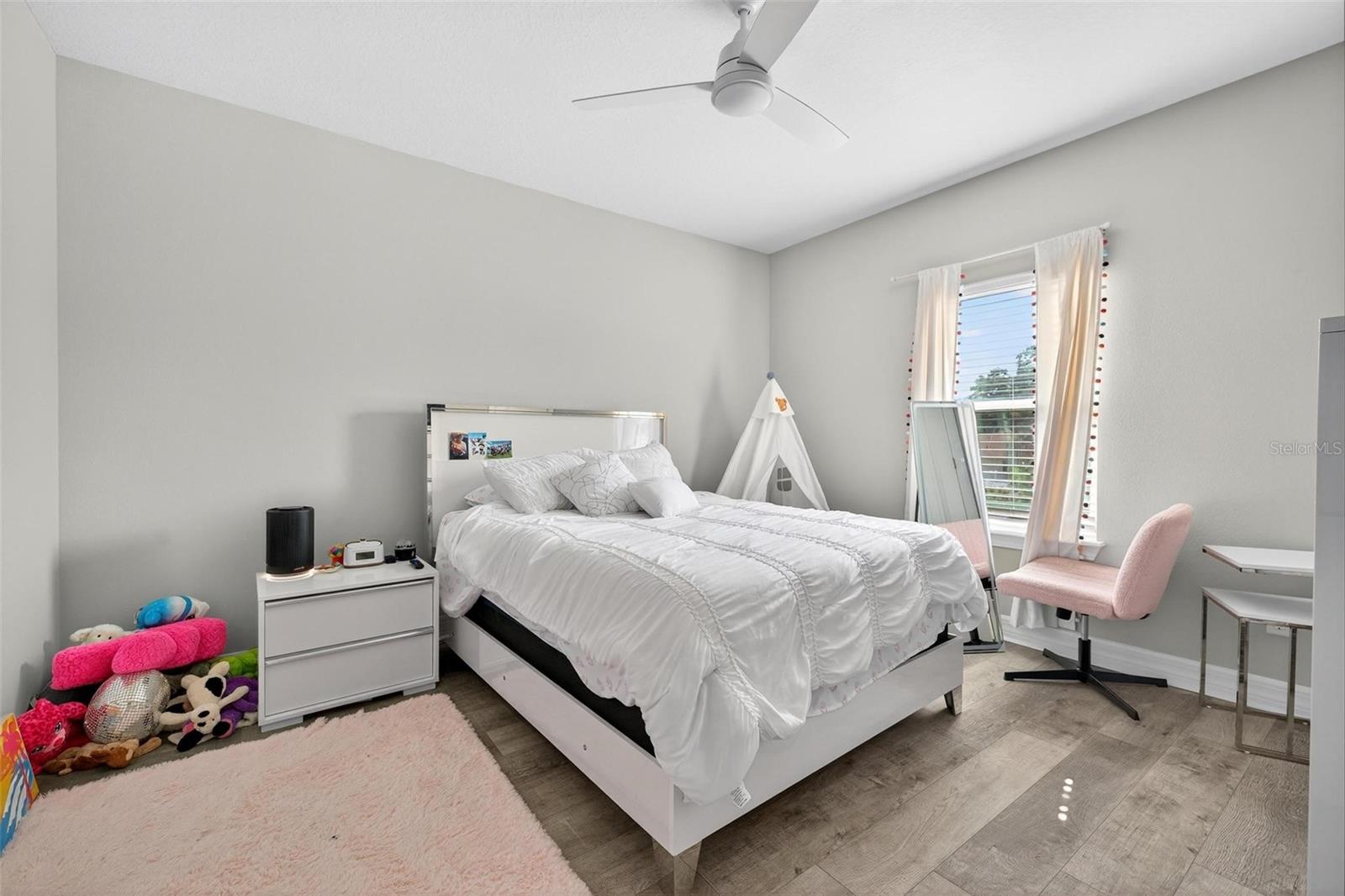 328 ISLAND SOUND CT