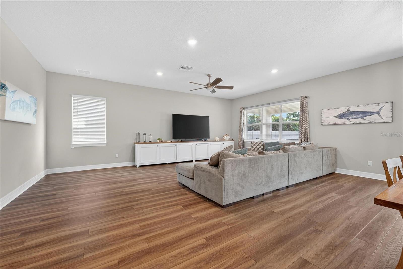 328 ISLAND SOUND CT
