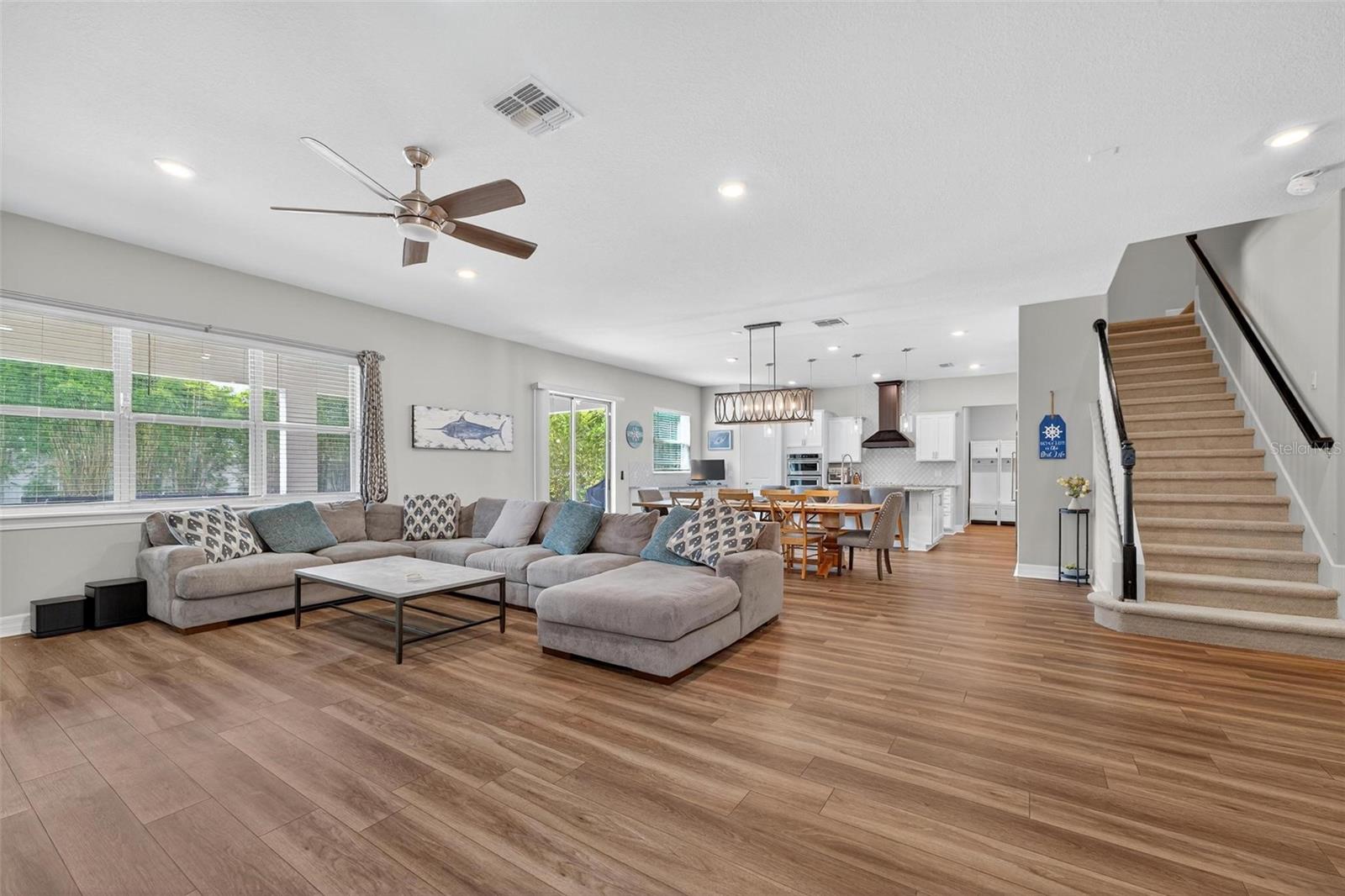 328 ISLAND SOUND CT