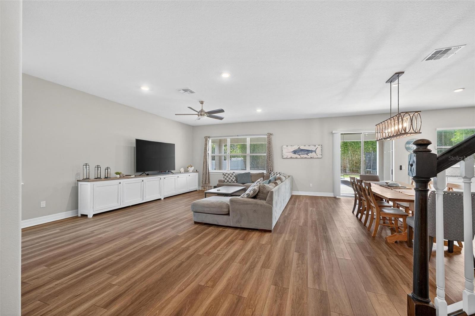 328 ISLAND SOUND CT