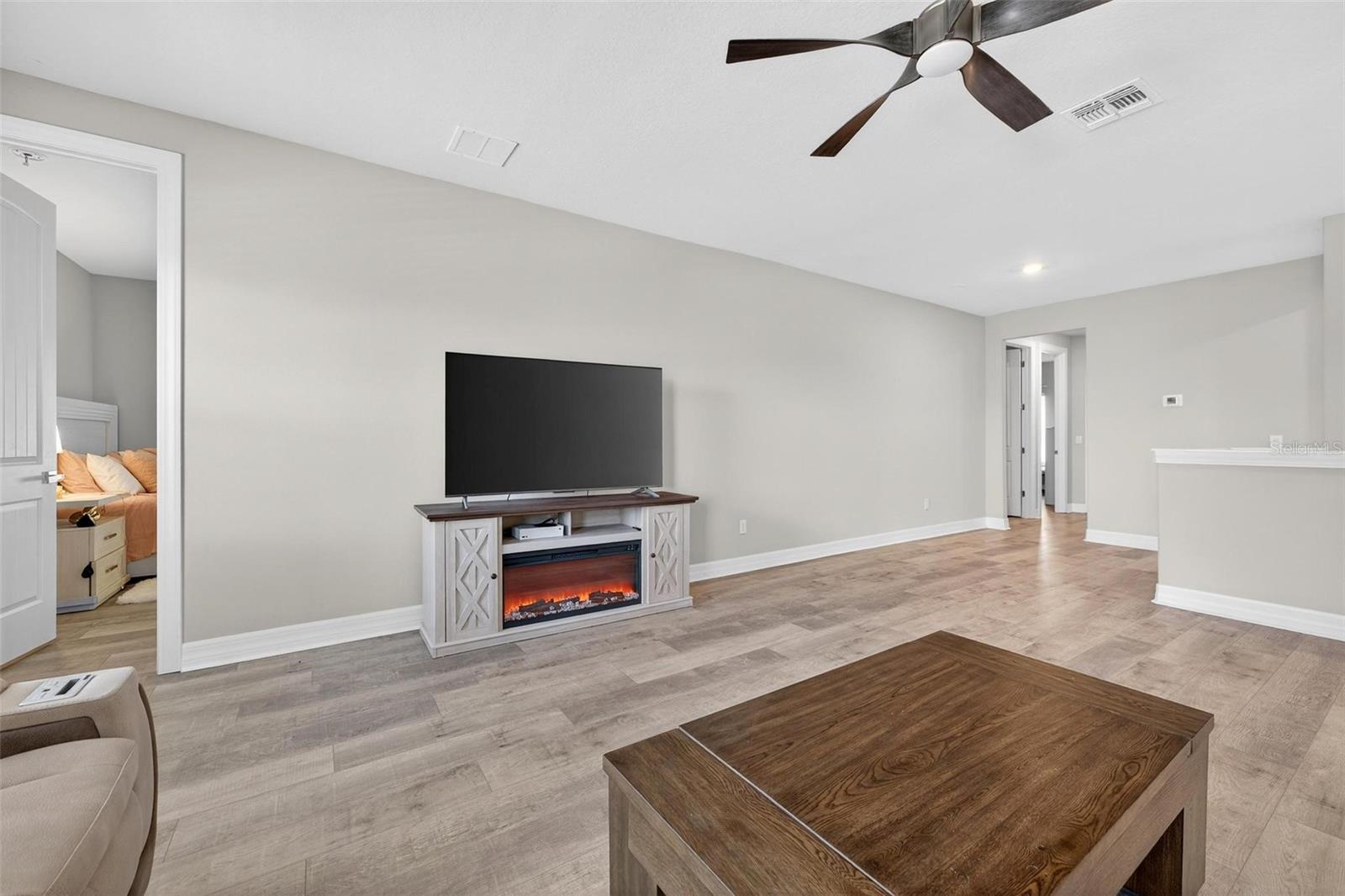 328 ISLAND SOUND CT