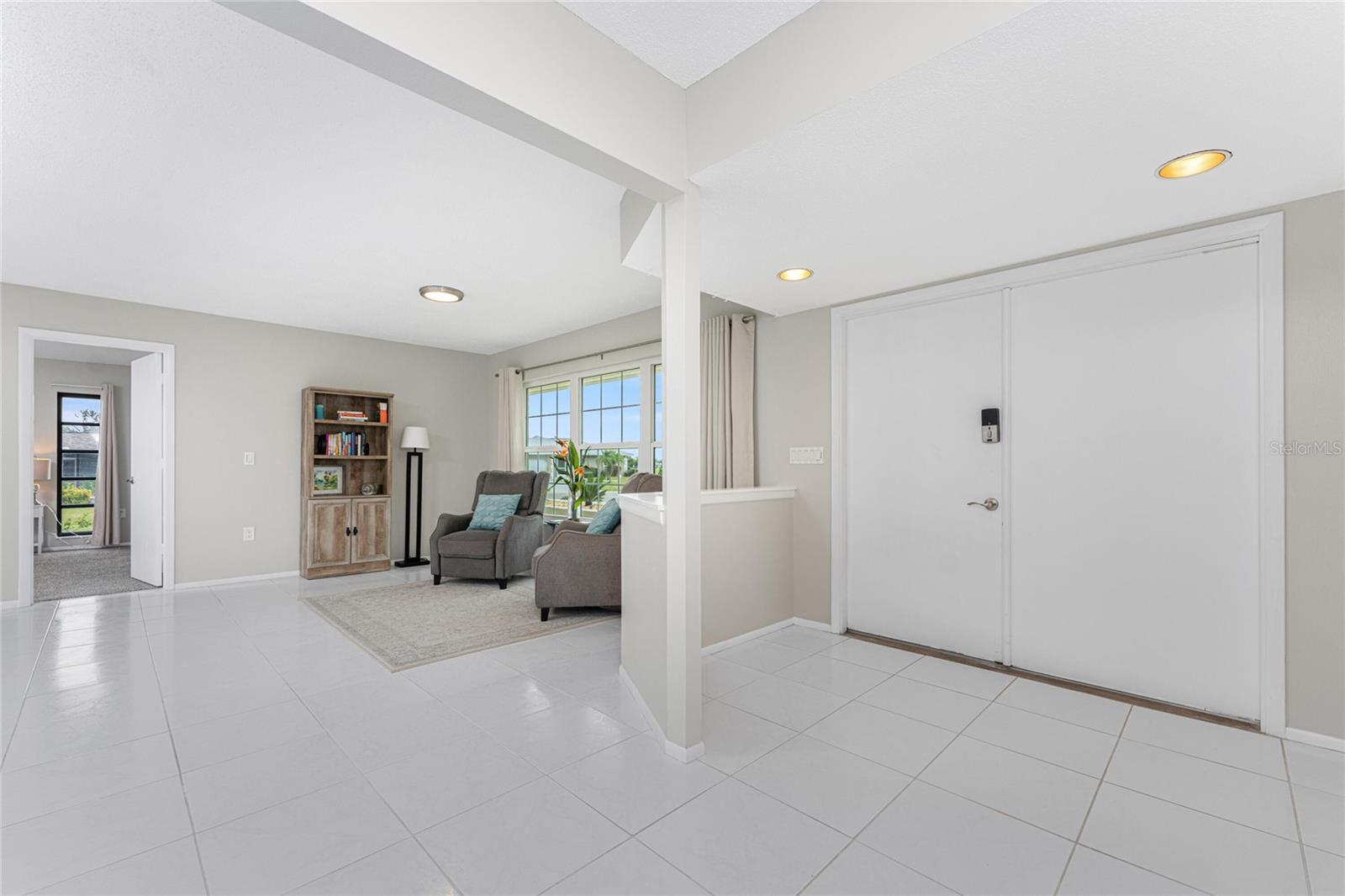88 OAKLAND HILLS PL