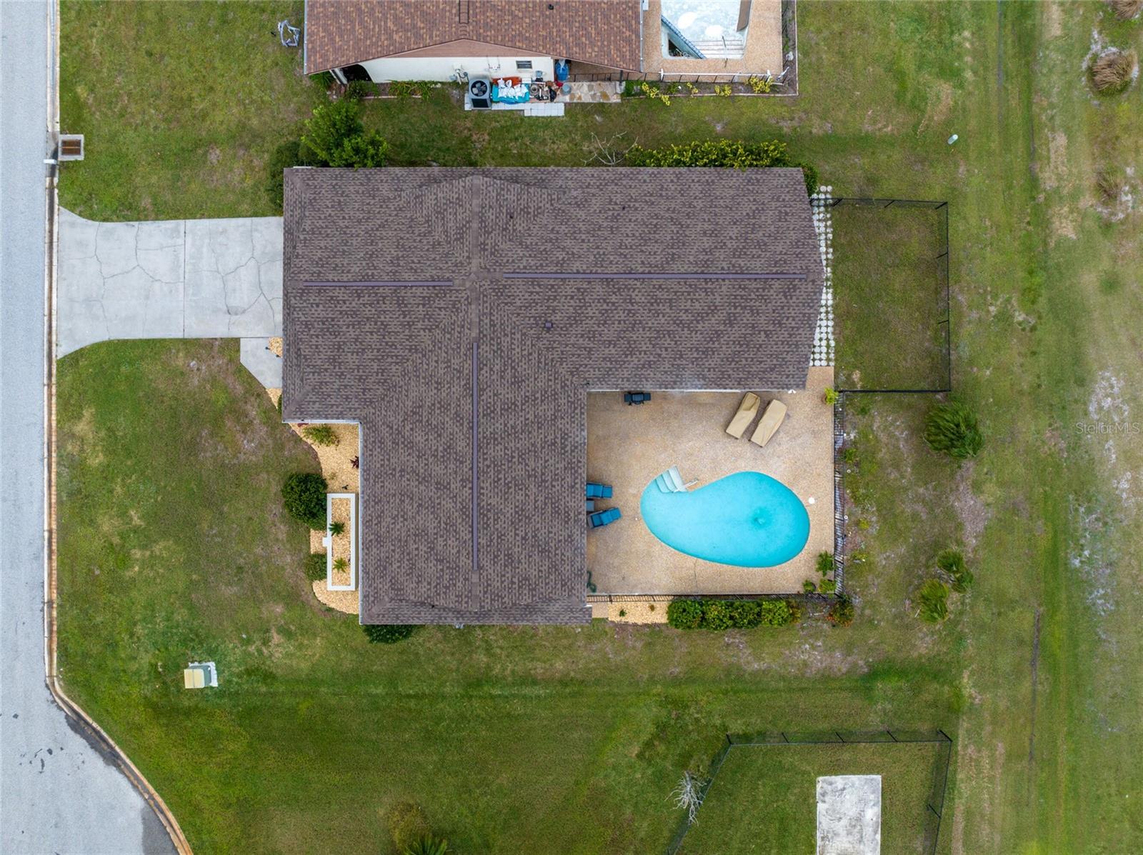 88 OAKLAND HILLS PL