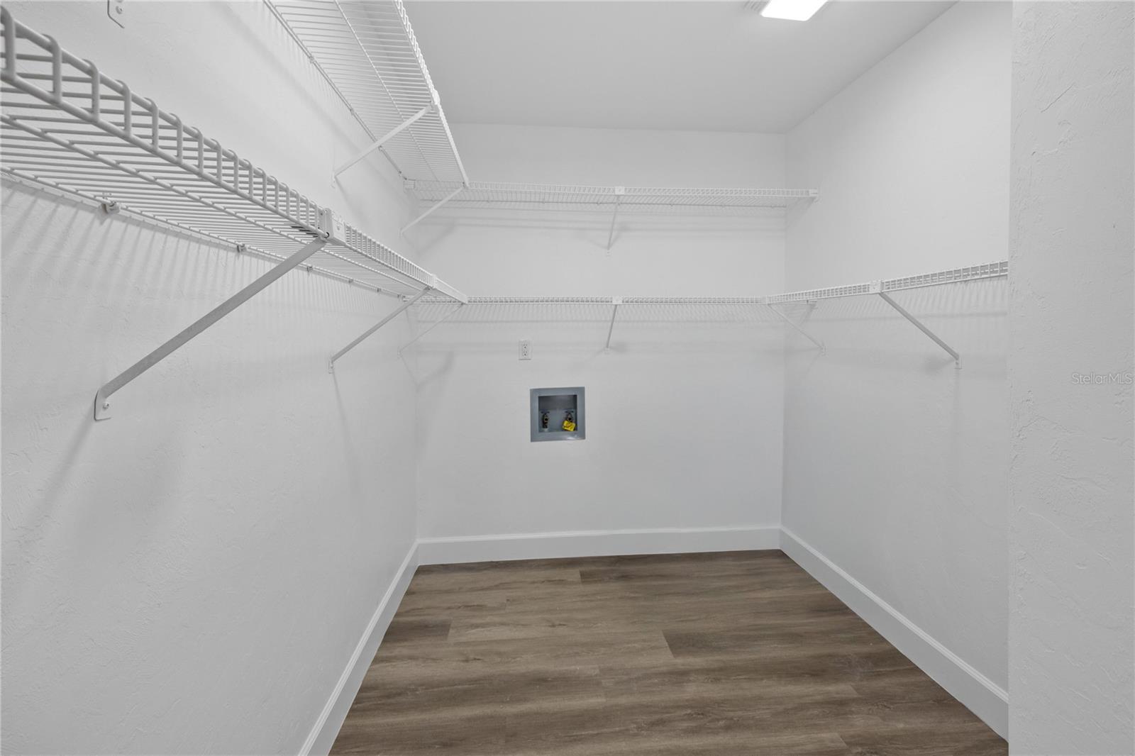 327 SE 50TH AVE