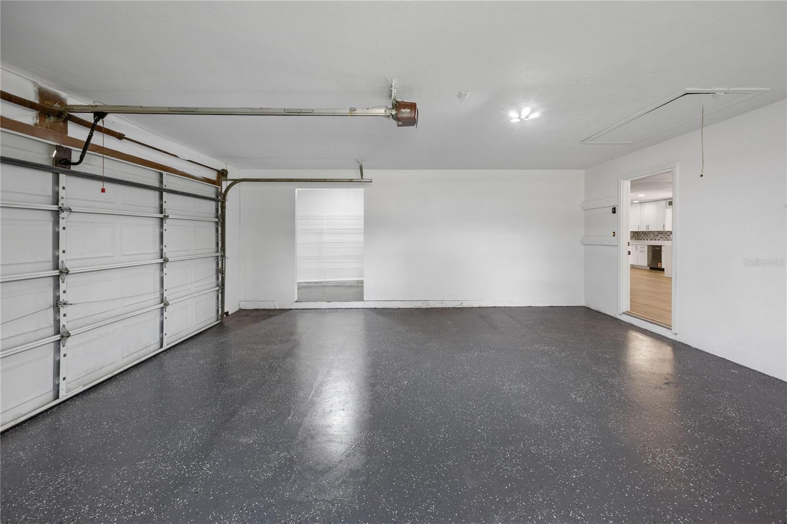 327 SE 50TH AVE