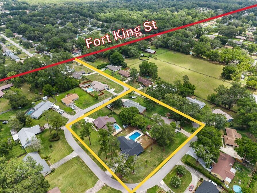 327 SE 50TH AVE